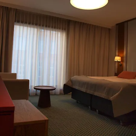 Gvarna 3* فروتسواف