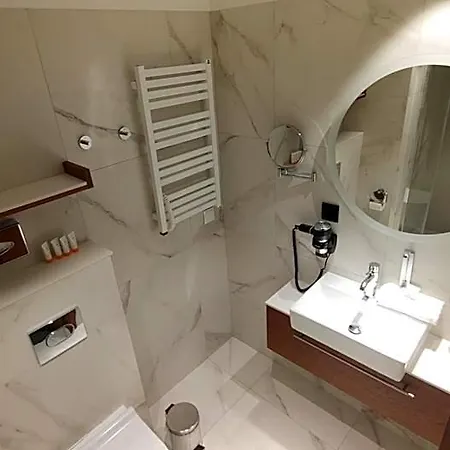 Gvarna 3* Wrocław