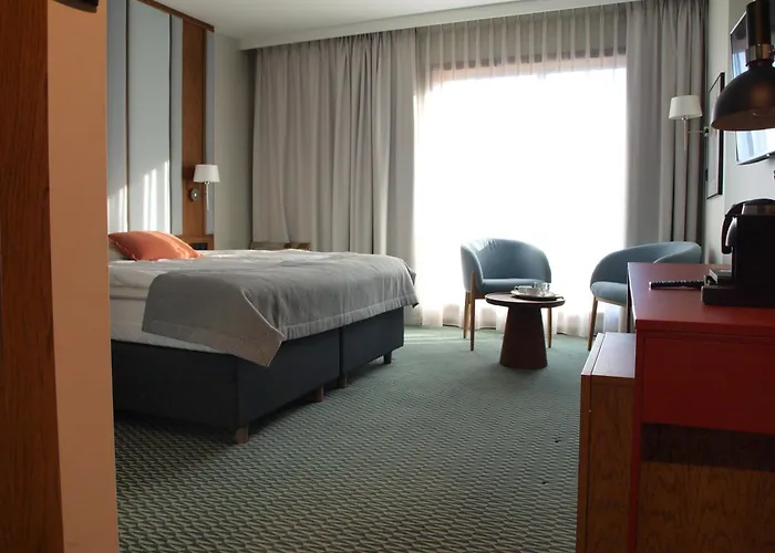 アパートホテル Gvarna 3*